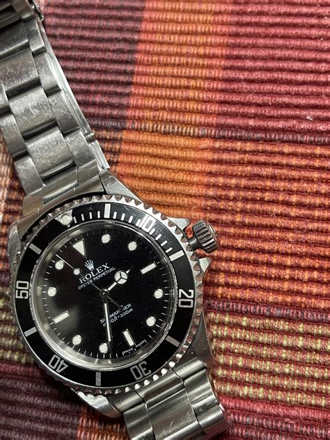 rolex second hand stopped moving|rolex crown won't move.